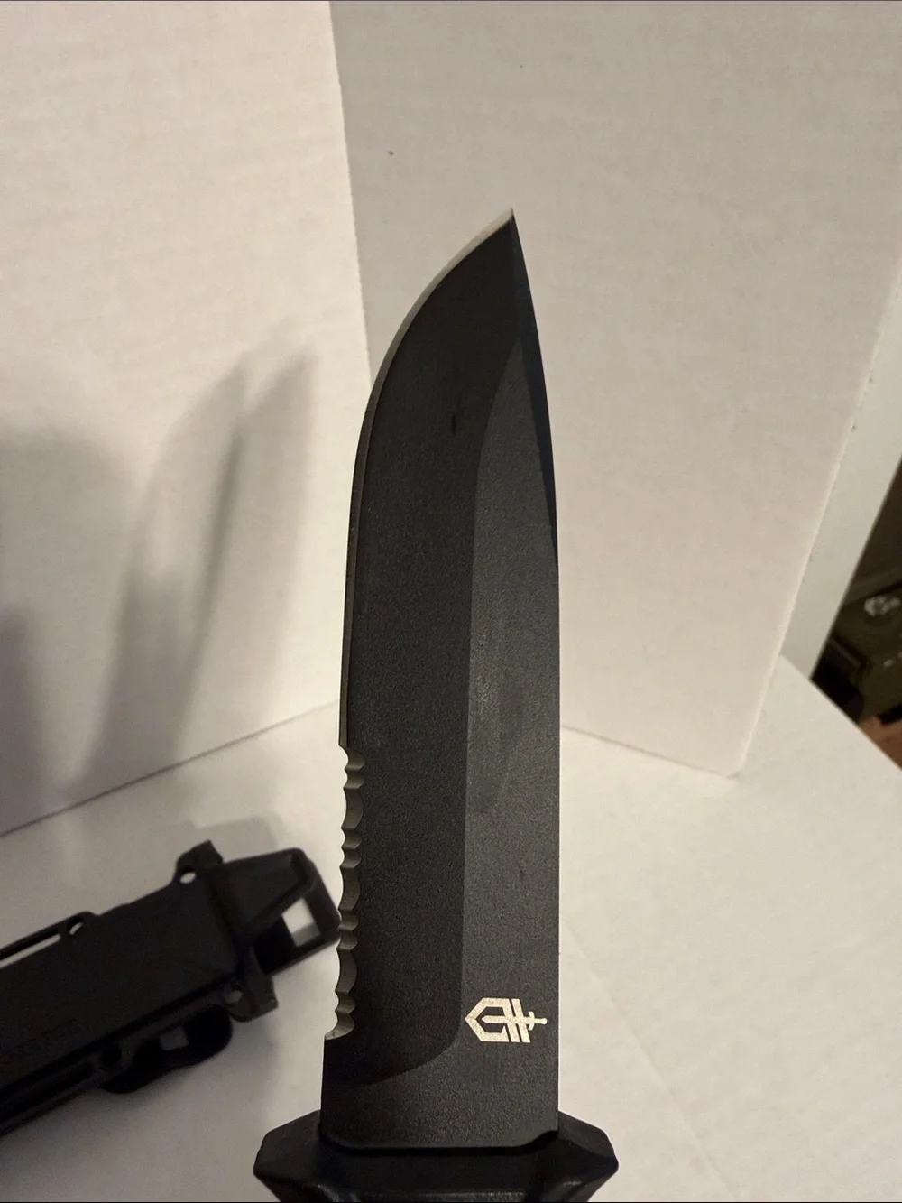 Gerber Gear StrongArm fixed blade knife tactical survival Made in USA